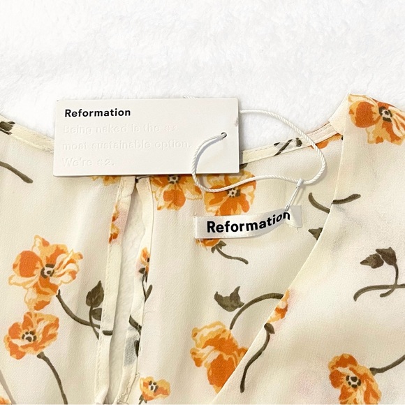 Reformation Cosa Floral V Neck Short Sleeve Midi Dress in Yellow Limonada - Picture 15 of 16